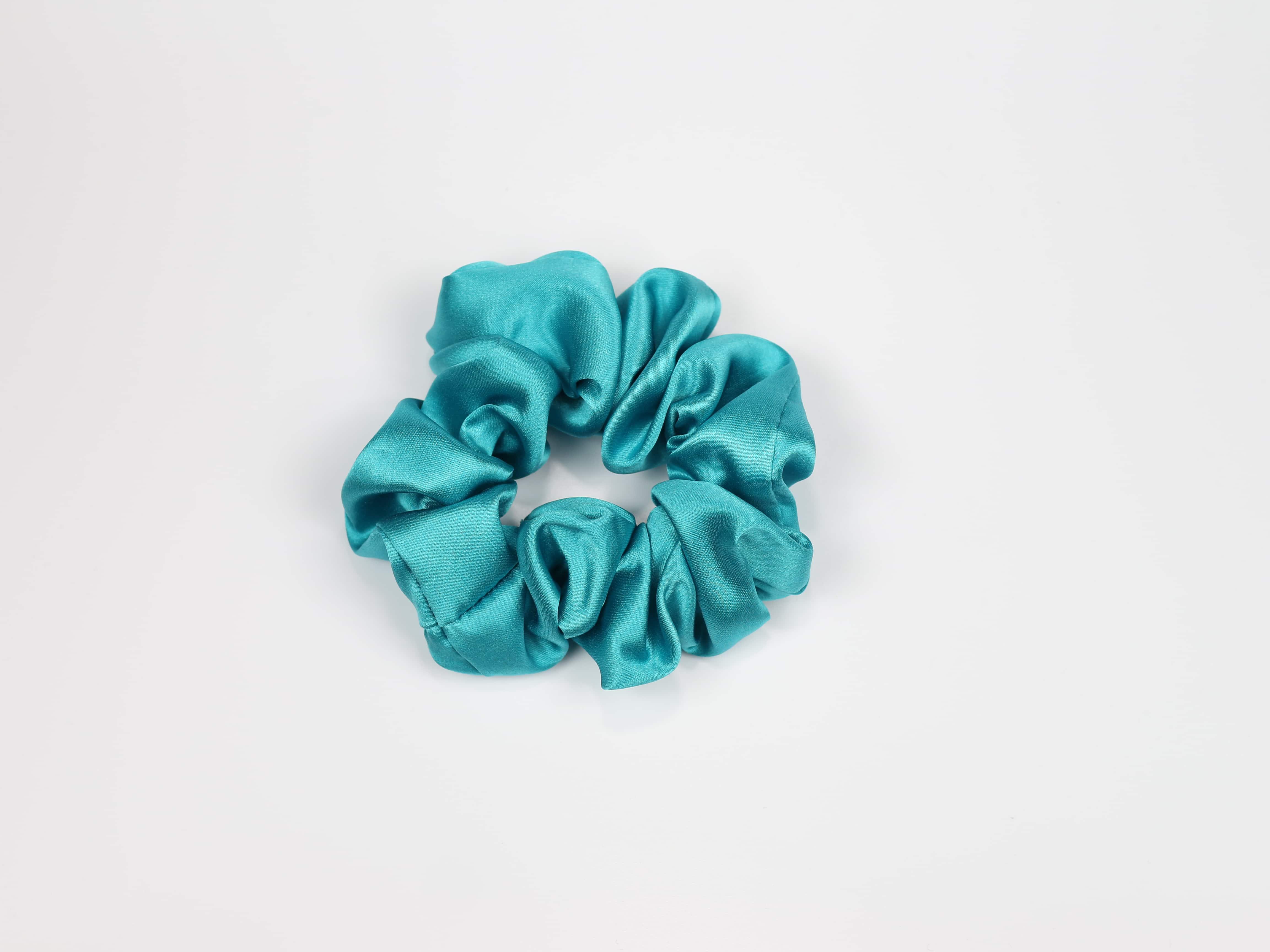 Jedwabna scrunchie - turkus [OUTLET - KOŃCÓWKA SERII]
