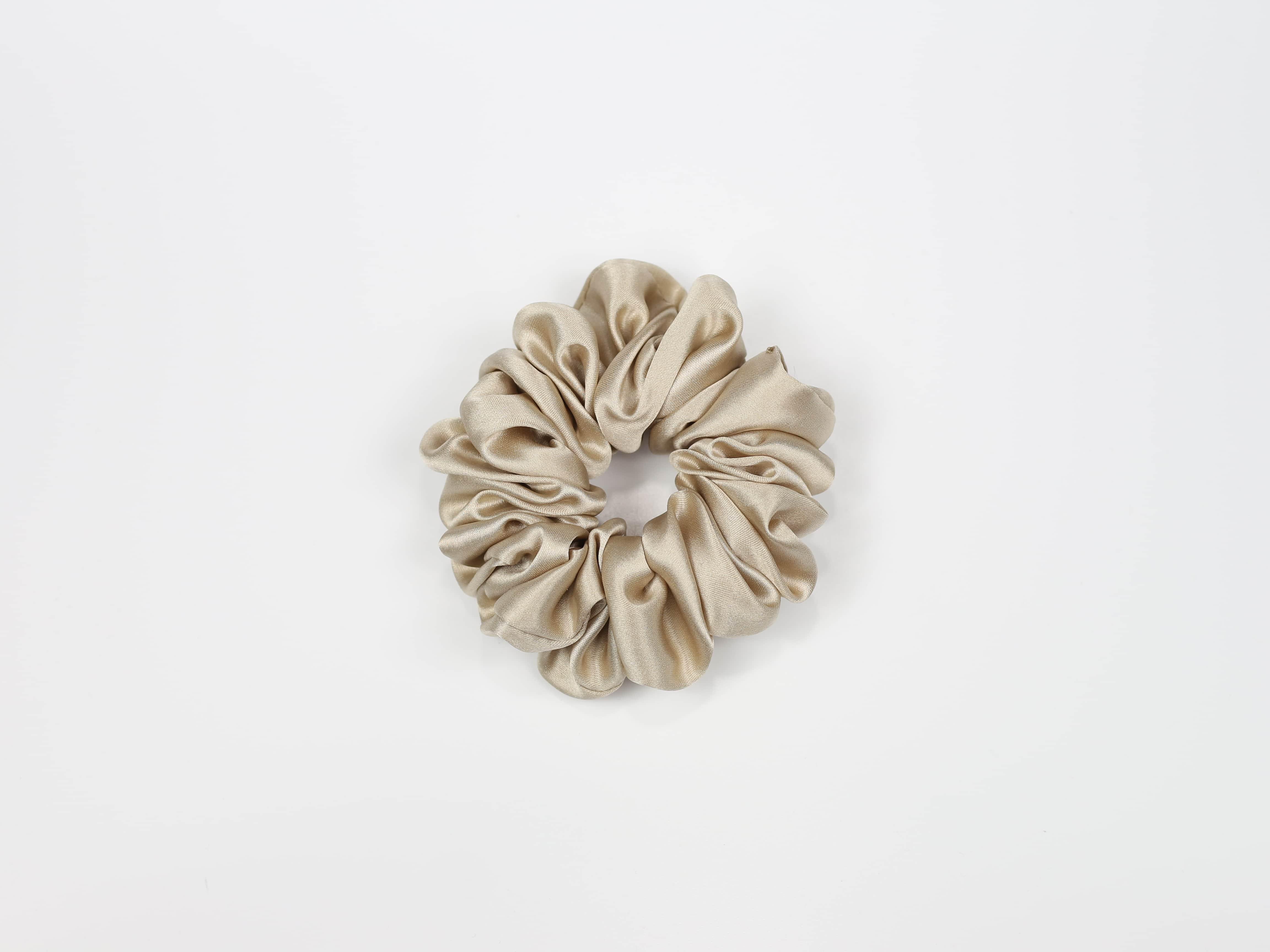 Jedwabna scrunchie STANDARD - perłowy beż