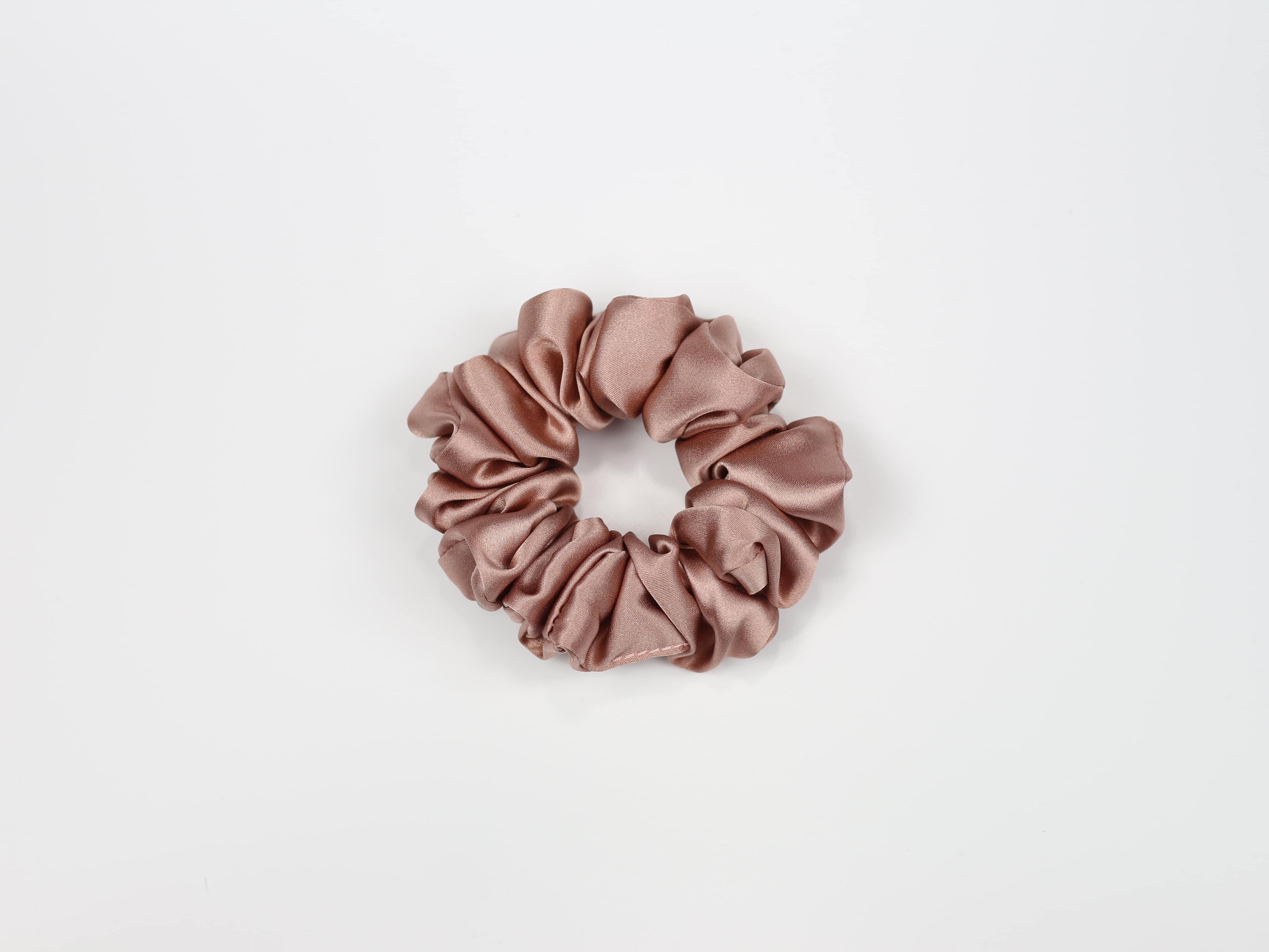 Jedwabna scrunchie STANDARD- delikatny róż