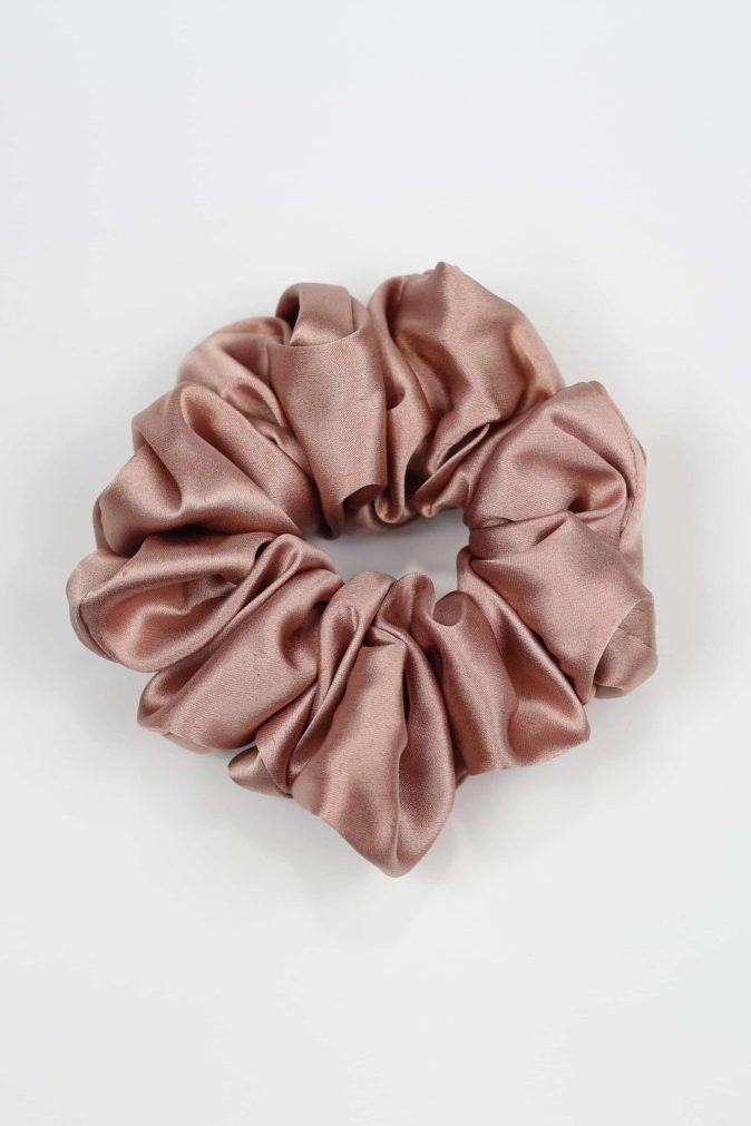 Jedwabna scrunchie MAXI - delikatny róż