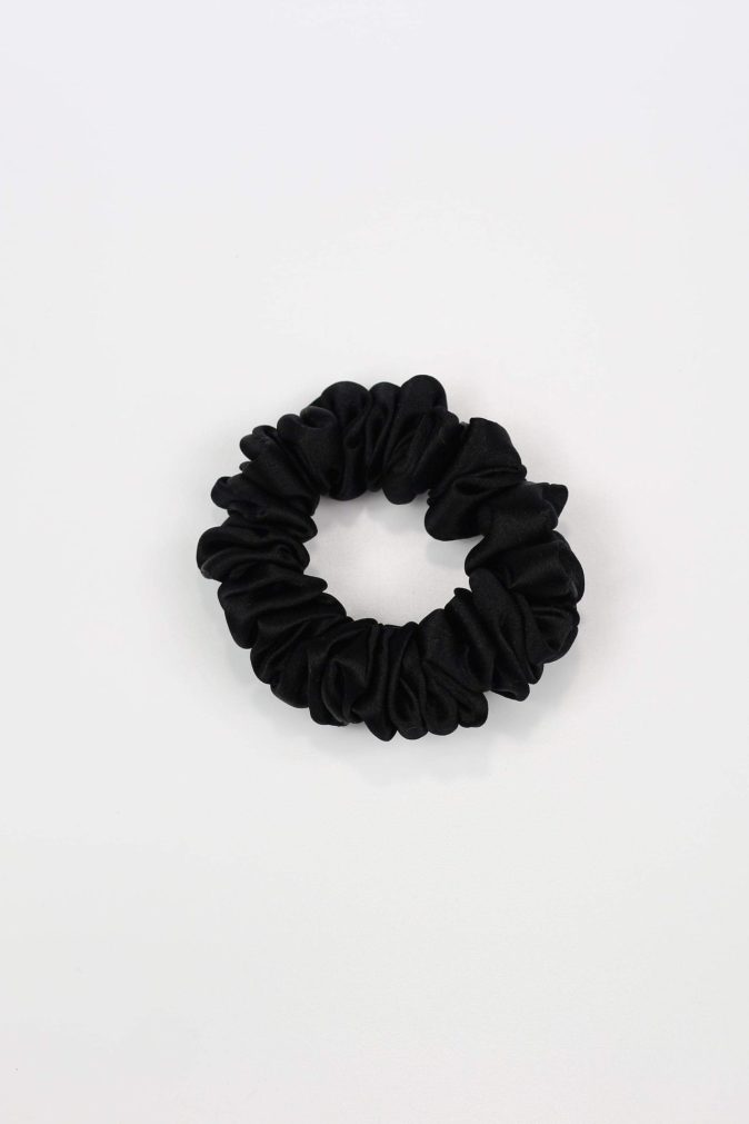 Jedwabna scrunchie MINI - czarna
