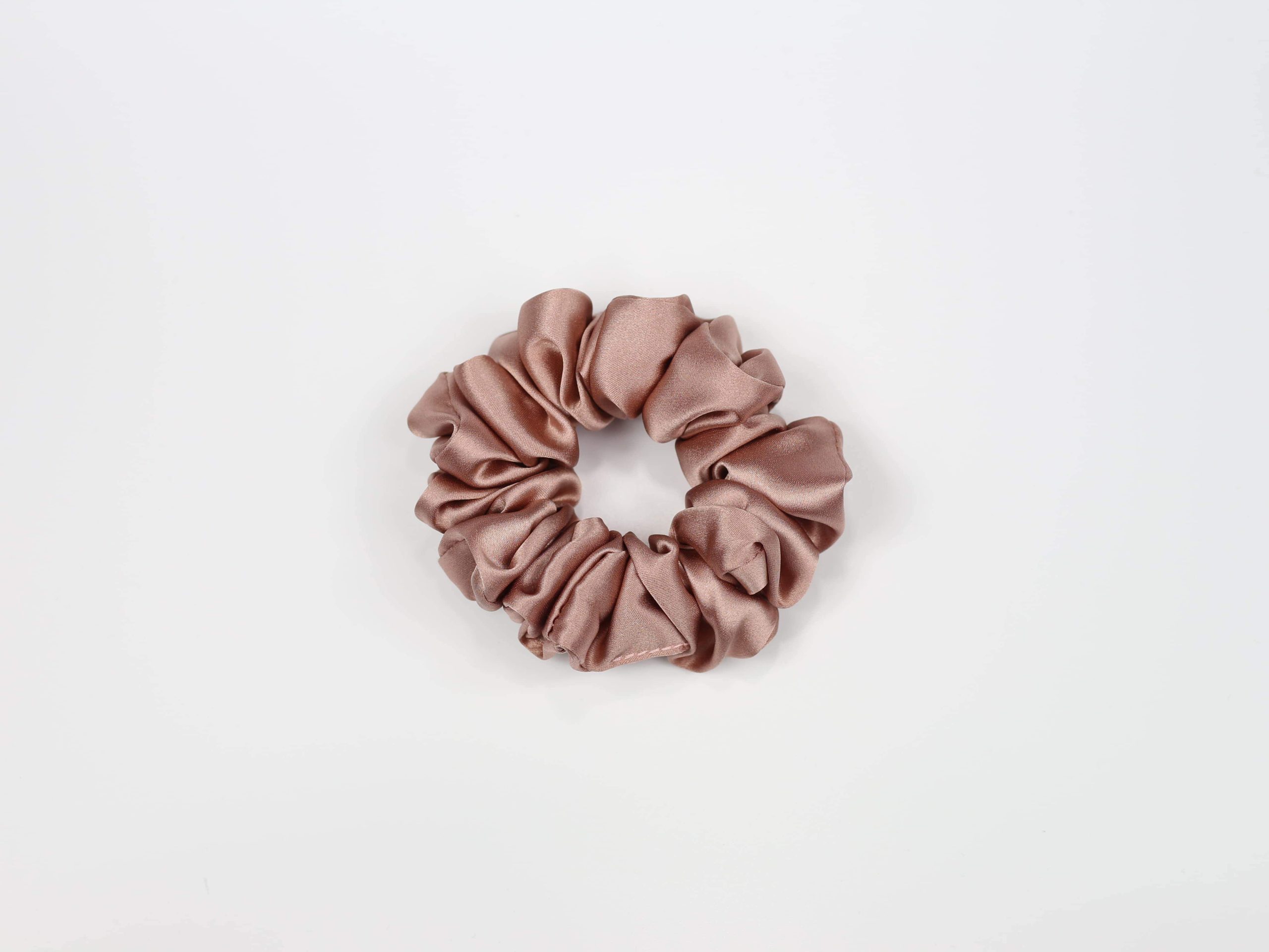 Jedwabna scrunchie STANDARD - delikatny róż